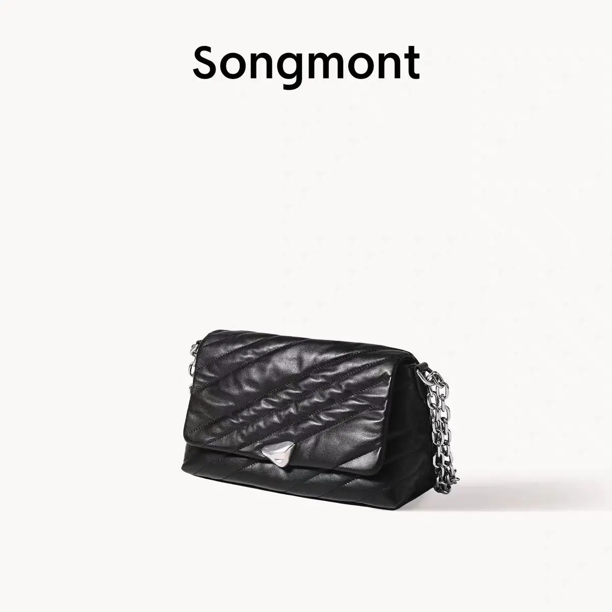 

Songmont Women Shoulder Bag Black Pearl Chain Decoration Pleated Leather Design Large Capacity Fashionable Texture Rsatile Bag