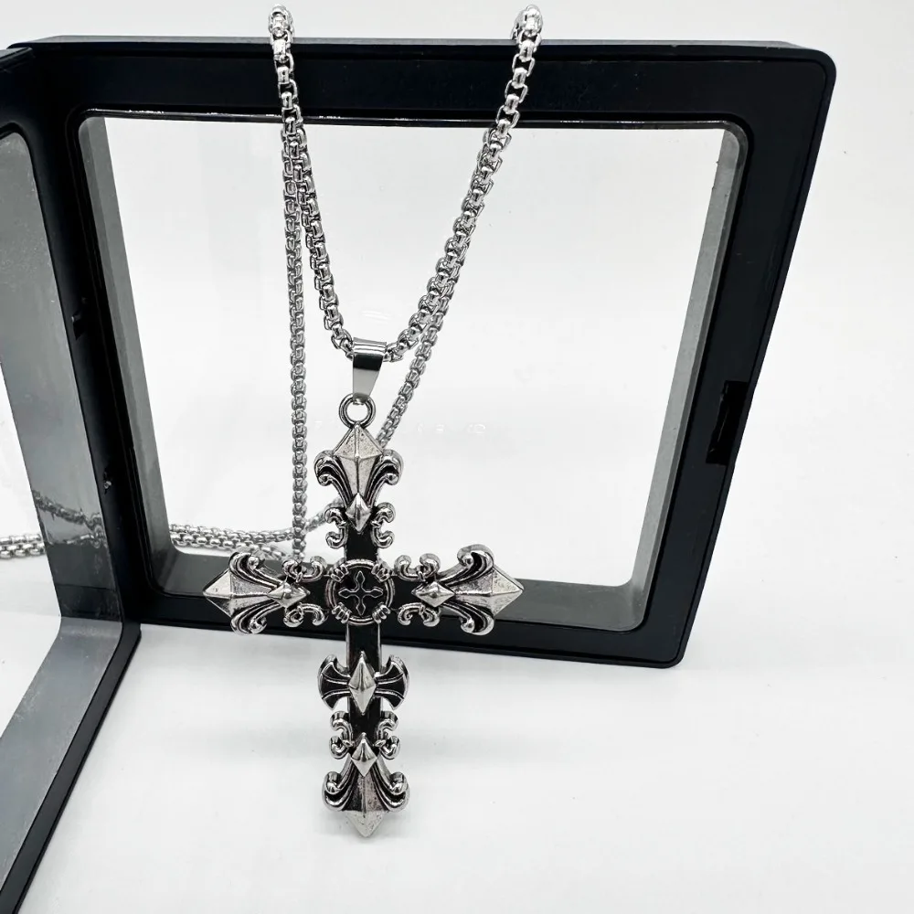 Hip-hop Personality Sliver Color Fiery Flame Cross Pendant Box Chain Necklace for Men Women Retro Fashion Sweater Chain Jewelry