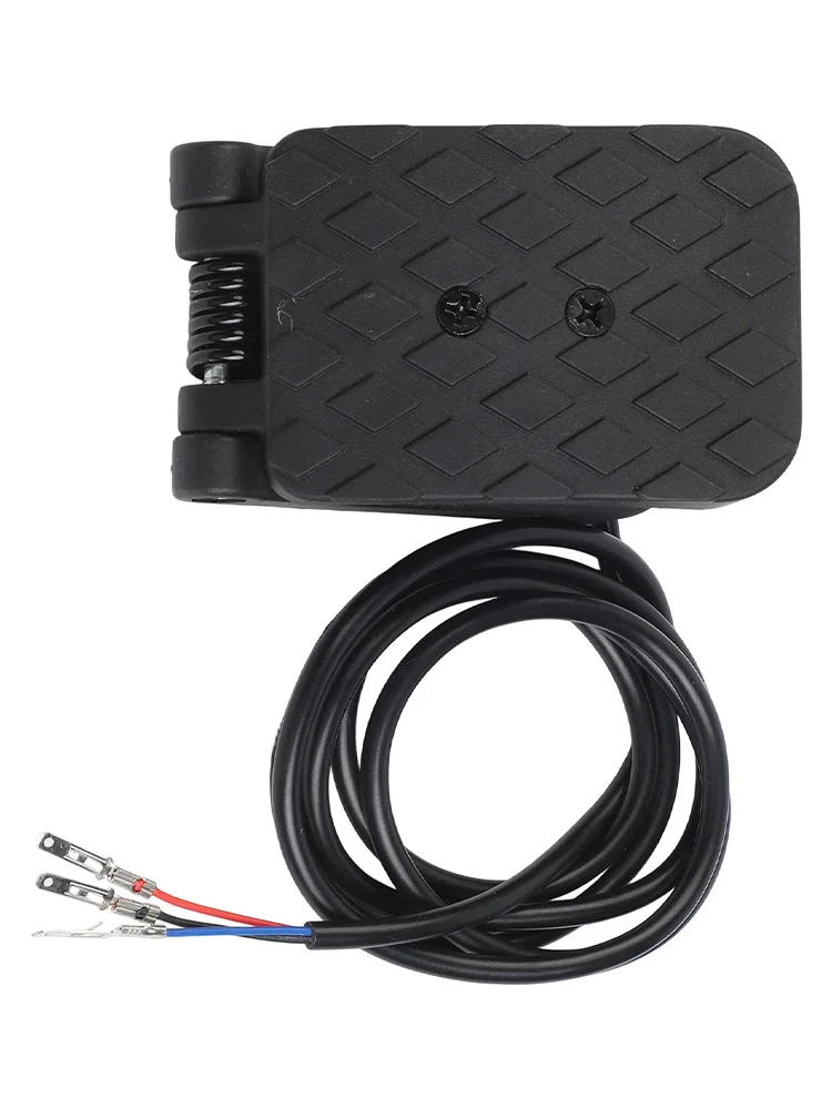 متغيرة السرعة دواسة دواسة كهربائية مفتاح سفلي ملحق للأطفال سيارات الأطفال ركوب كهربائي على اللعب استبدال أجزاء