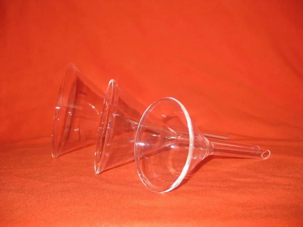 funnel 60mm  lab short stem thick glass each bid for 1pc