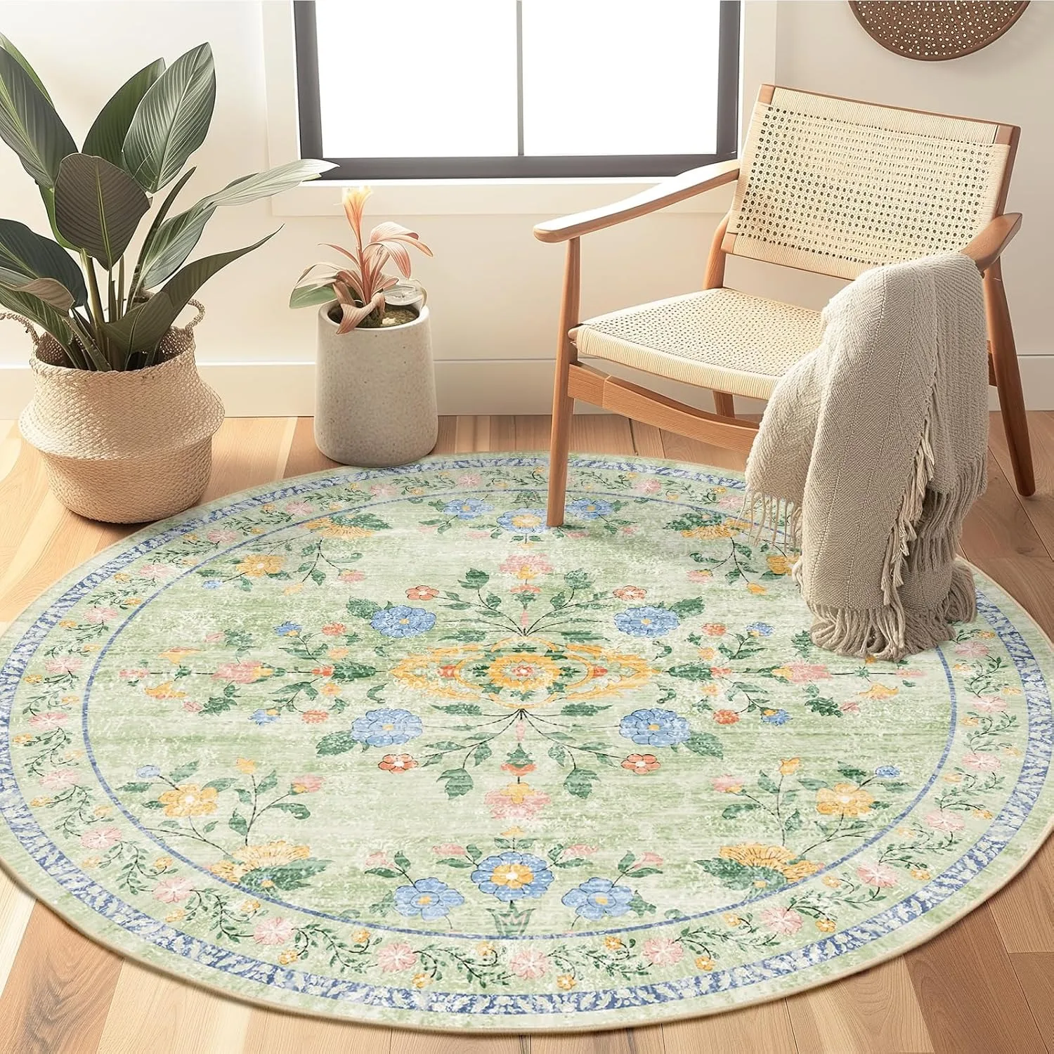سجادة منطقة مستديرة على الطراز البوهيمي مع أنماط زهور رائعة، تصميمات فنية، سجادة ناعمة لتزيين الأرضيات الكلاسيكية