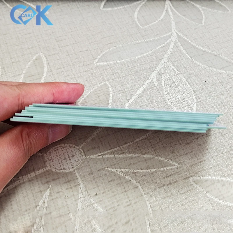 Customized Free Sample Hot Sale CR80 Blank White Card with Green Core