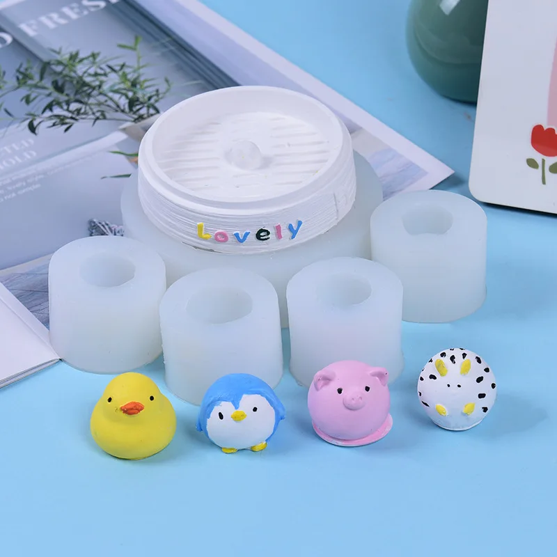 Steamer Silicone Mould Handmade DIY Duckling, Little Penguin, Little Pig, Little Hedgehog Gypsum Decorative Mould 7051