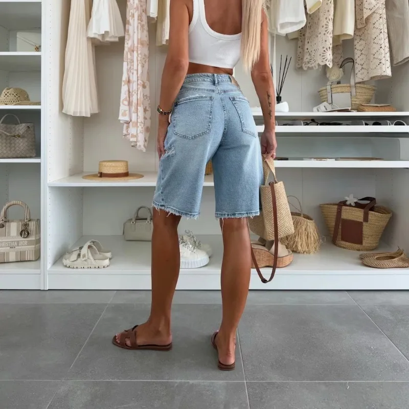 شورت جينز نسائي صيفي جديد على طراز الشارع الأمريكي للترفيه الحضري فضفاض بفتحة مغسولة