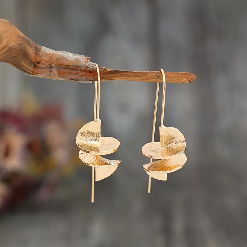 2pcs/pairs Fashion Innovation Simple Golden Rotating Design Dangle Earrings Vintage Bohemia Jewelry