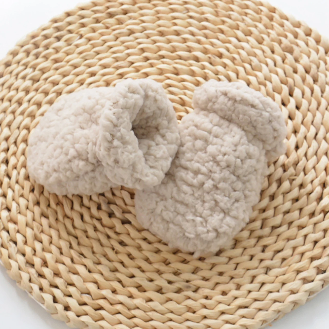 Winter Anti-Scratch Plush Mittens for Newborns Warm Hand Covers Double-Layer Thicken Lamb Fleece Mittens Baby 0-3Month Infants