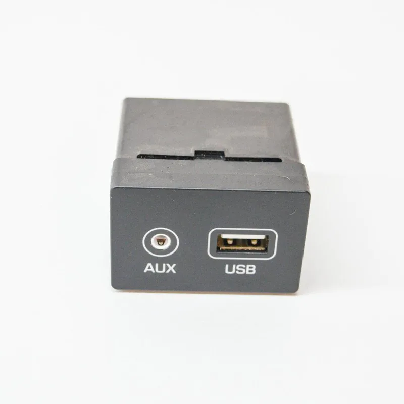 

96120J9500 for Hyundai Kona USB AUX IN Plug Port Adapter