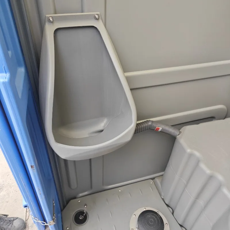 New Prefabricated Shower Toilet Outdoor Toilet Camping Mobile Portable Chemical Toilet