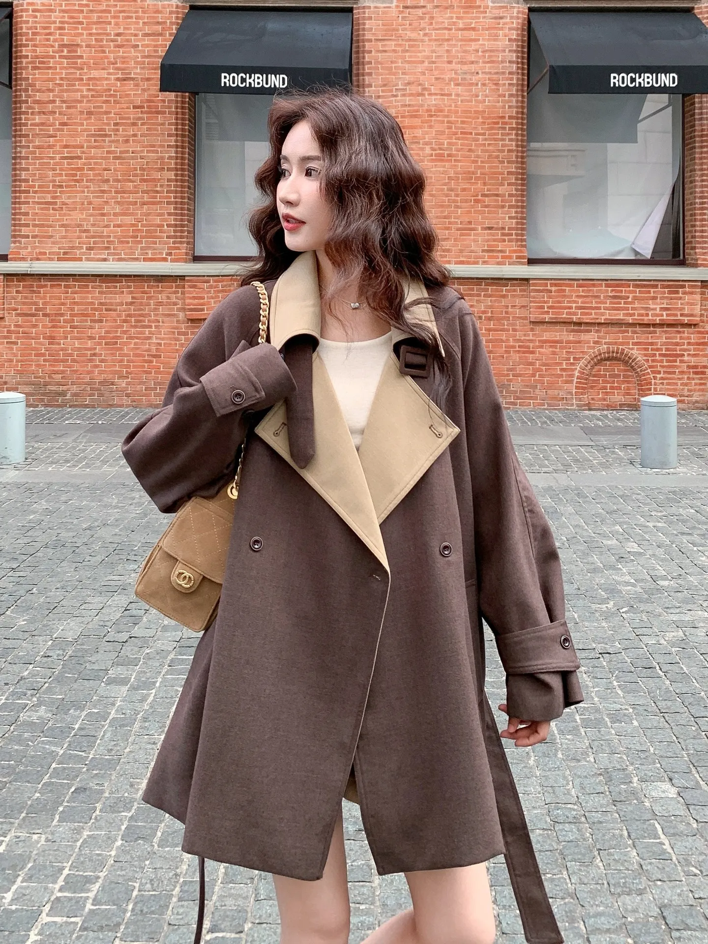 

SuperAen кофейного цвета, модный плащ для женщин, весна и осень 2026, новые пальто средней длины в корейском стиле в стиле ретро