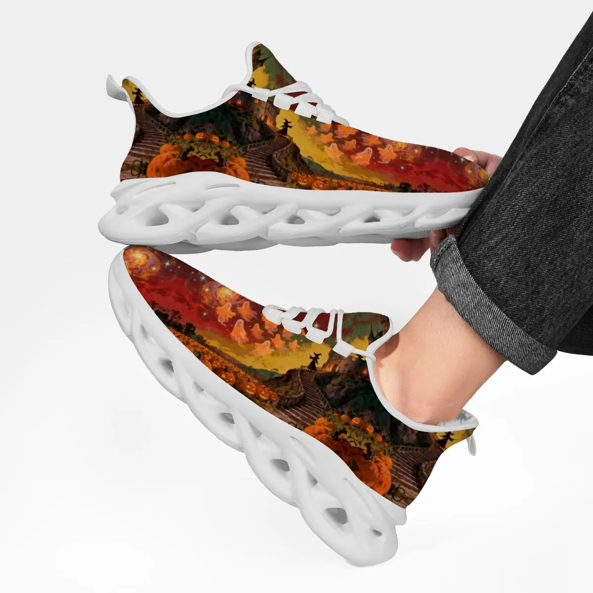 

New Large-sized Casual Sports Shoes for Both Men and Women Color-blocking Hollowed-out Soft Sole with Christmas Neon Pattern