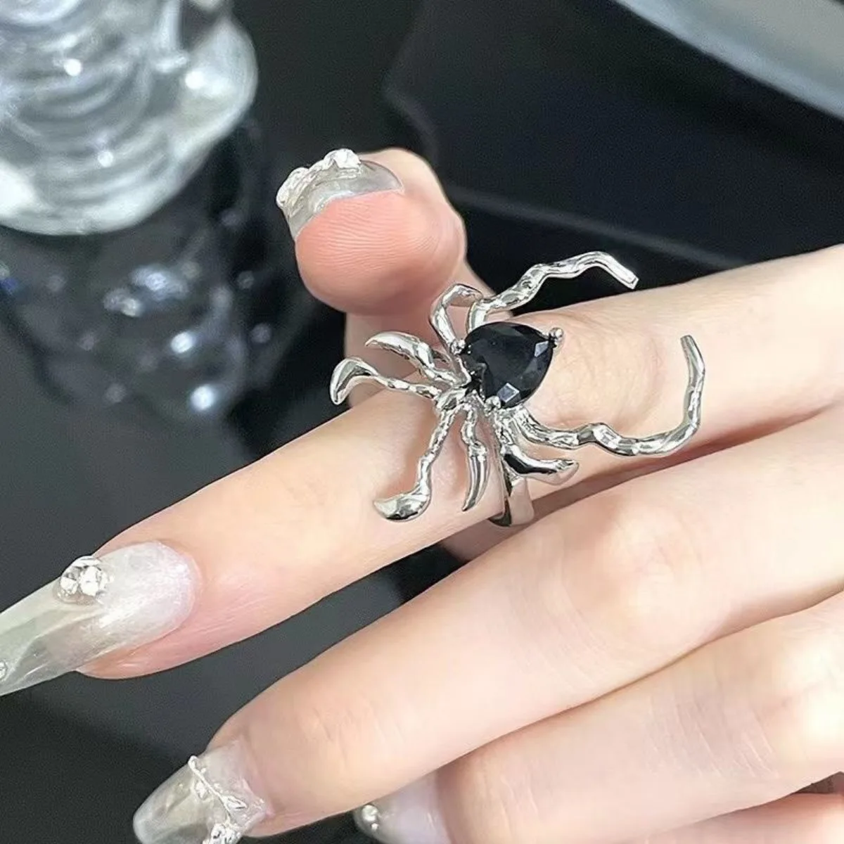 Ring Women's Black Spider Finger Combination Ring Hip Hop Gothic Everything Niche Design High Sense Fashion Holiday Party Open