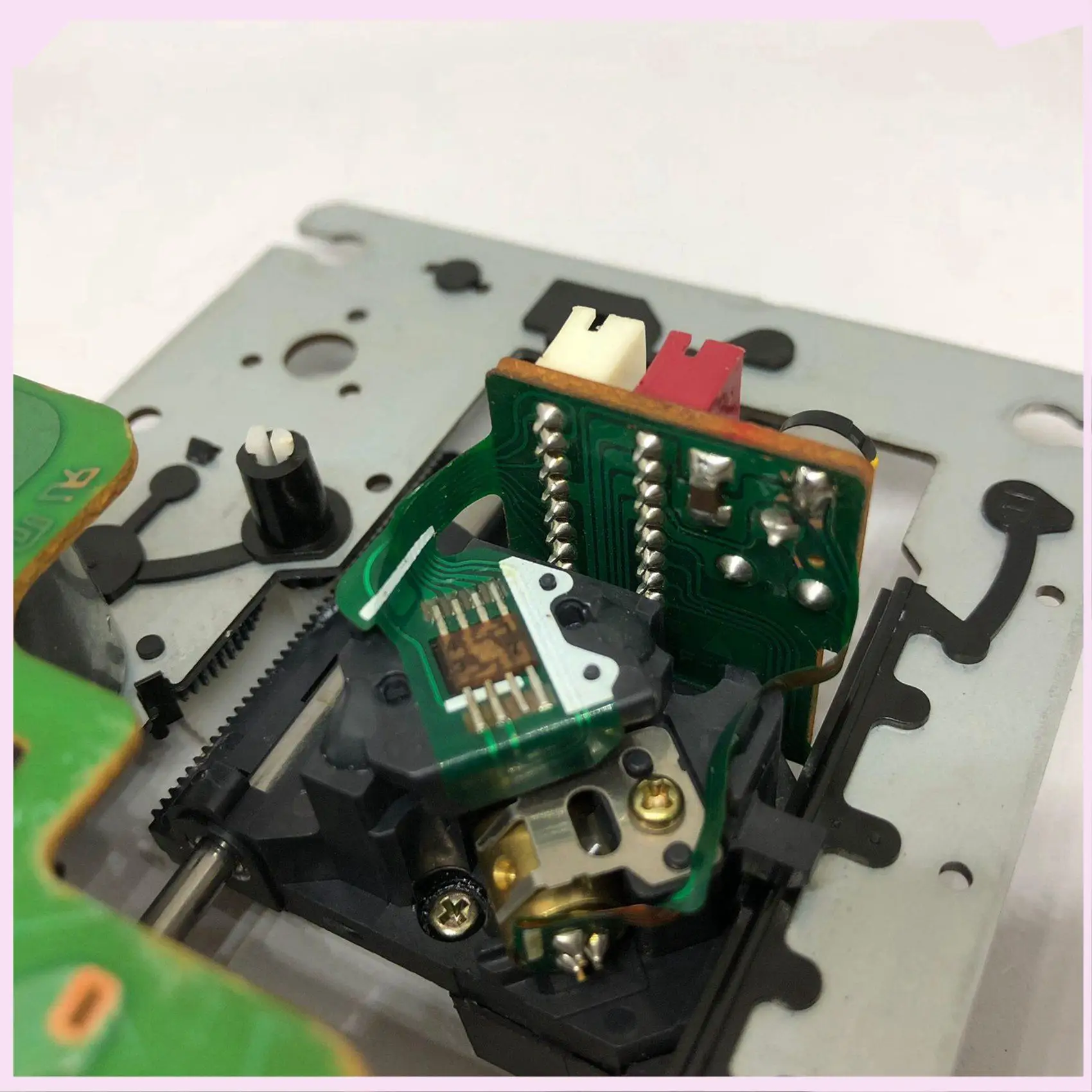 

B24B 2X Replacement Head Optical Pick-Up Lens With Bracket For KSS-210A Player