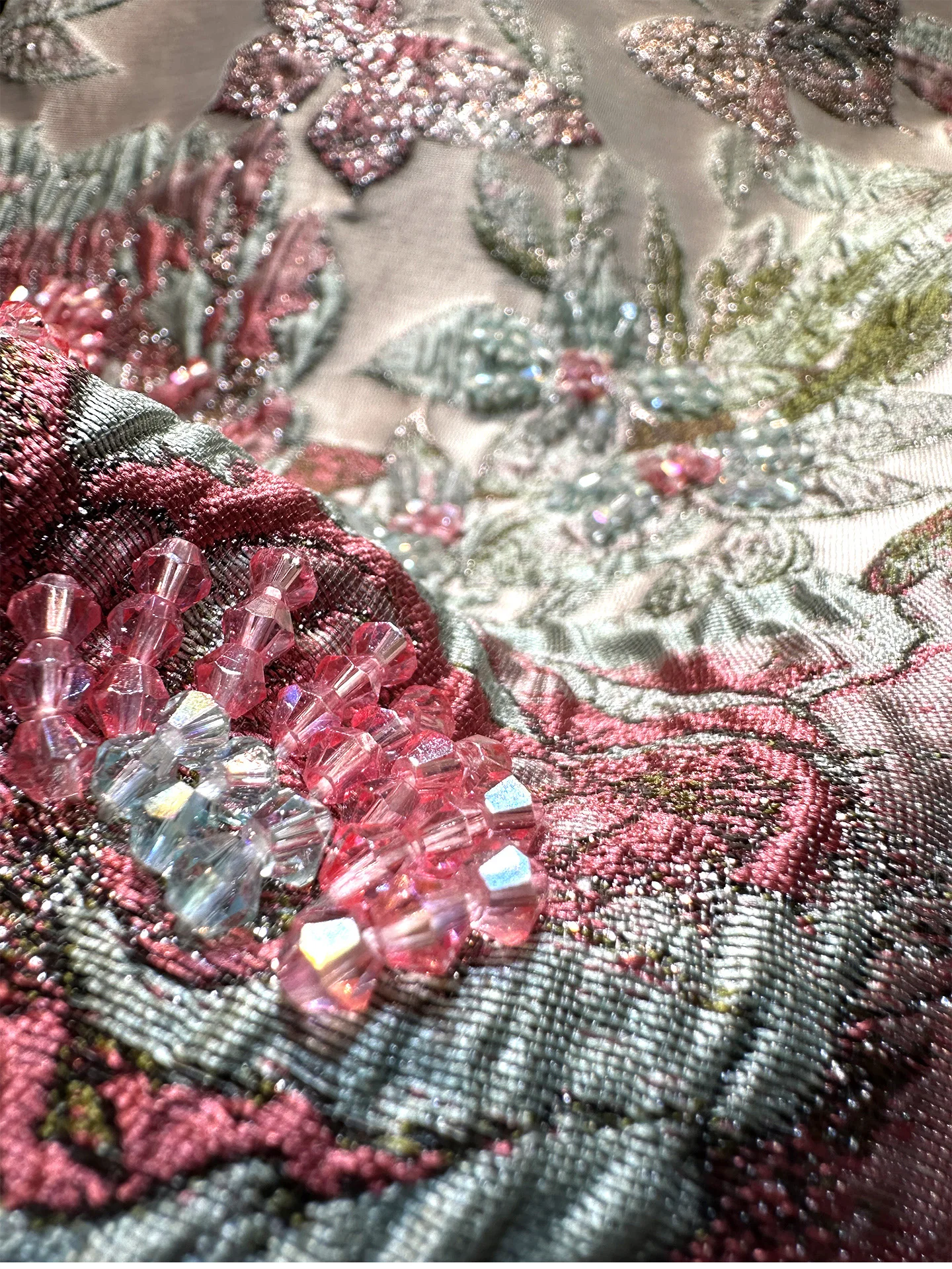 فستان شيونغسام فاخر عتيق مطرز بياقة واقفة للنساء بدون أكمام على شكل حرف a فستان فضفاض بخصر فساتين حفلات صغيرة