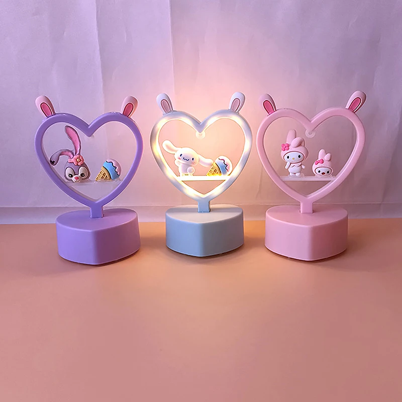 Sanrio lampu malam bentuk hati, lampu dekorasi Mini kamar tidur, lampu suasana bentuk hati, lampu malam Kawaii 1 buah