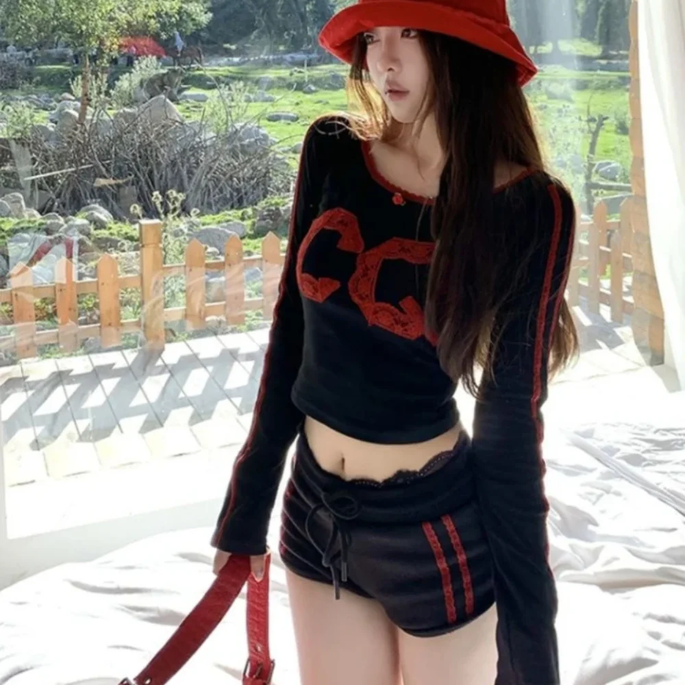 Sexy Lace Patchwork Two-piece Set Contrast Color Crop T-shirt + High Waist Bandage Shorts Autumn Femme Casual Slim Grunge Suit