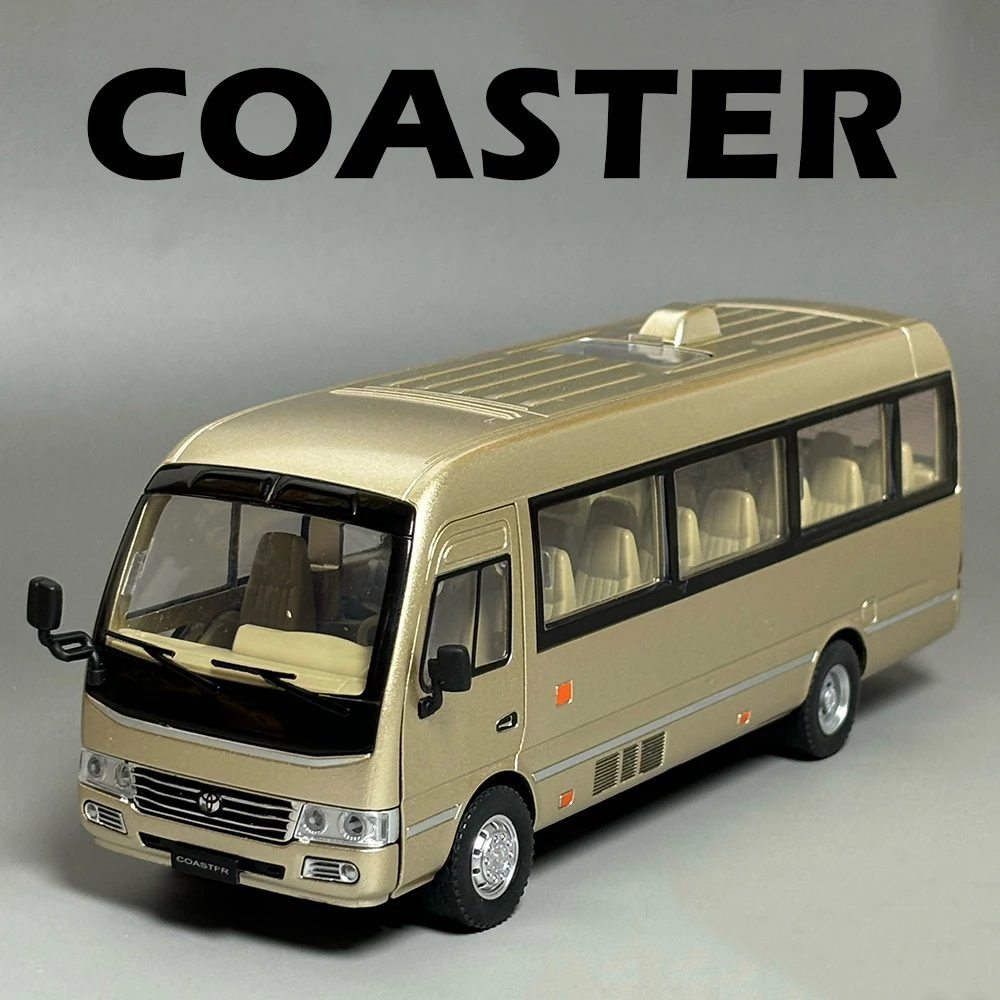 

1:24 Alloy COASTER Tundra Miniature Models Toys Diecast Cars Doors Opened Sound Light Pull Back Vehices for Children's Toy Gifts