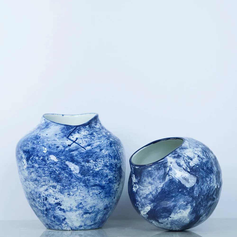 

Современная креативная керамическая ваза, дизайнерская цветочная композиция с ручной росписью, модель дома для проживания в семье, украшение специальной формы