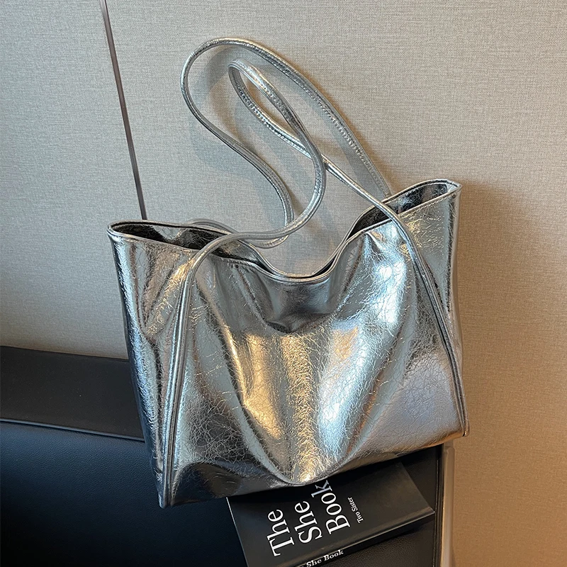 Large Capacity Tote Handbag For Women Gold Silver Soft Leather Shoulder Bag Designer Shopper Bag Female Top Handle Bag Brand 