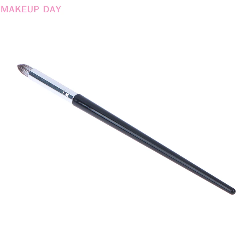 New Pencil Tip Concealer Brush Decree Pattern Lacrimal Sulcus Eye Bag Dark Under-eye Circles Concealer Makeup Brush Artifact