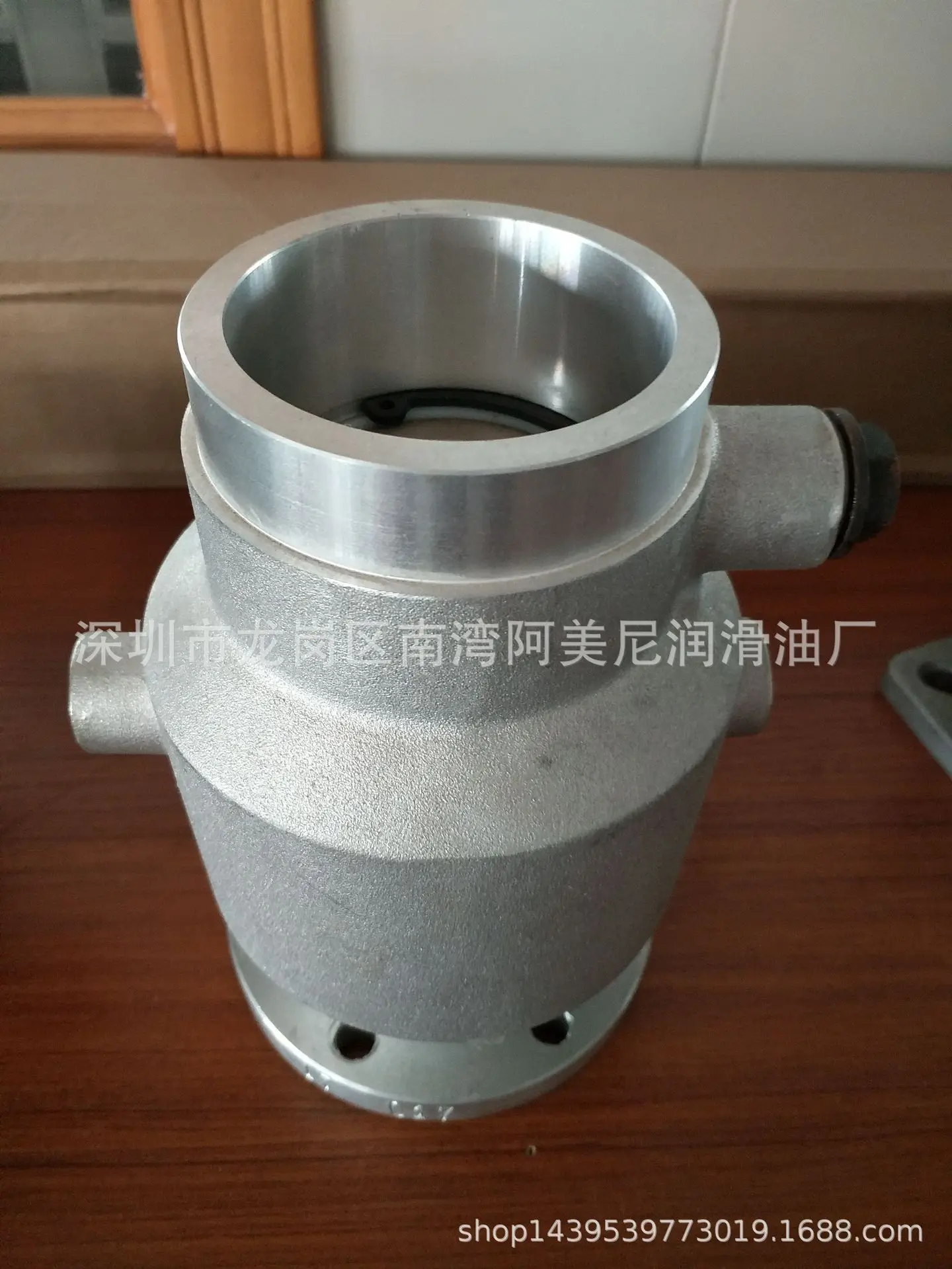 Check valve for air compressor accessories 88290012-847, please contact customer service for purchase.