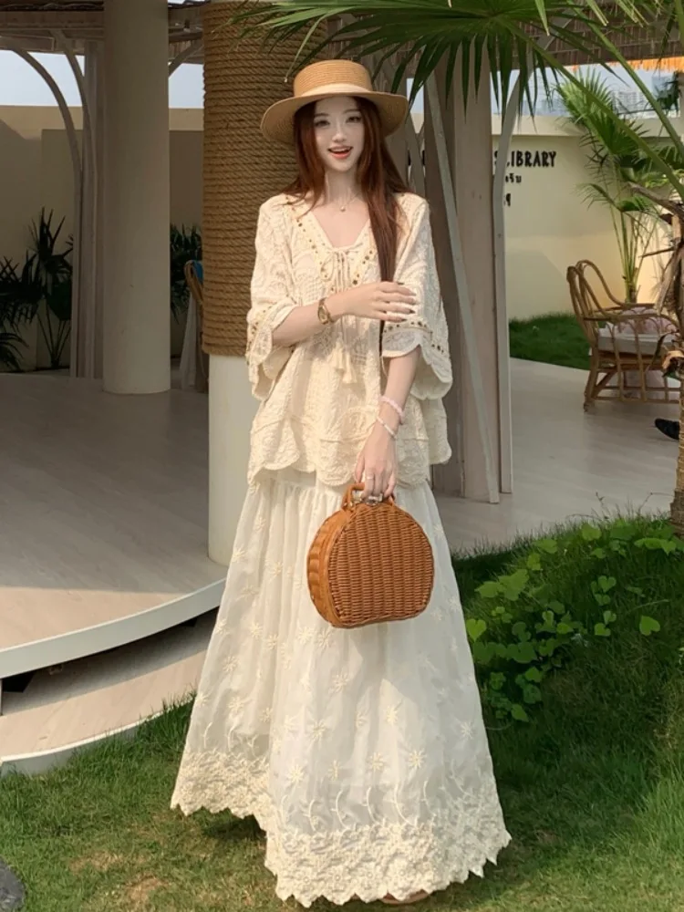 

plus Size Summer Fashion Hooked Lace Top And High Waist Skirt Two Piece Set Women's Clothing Casual Style Breathable Fabric