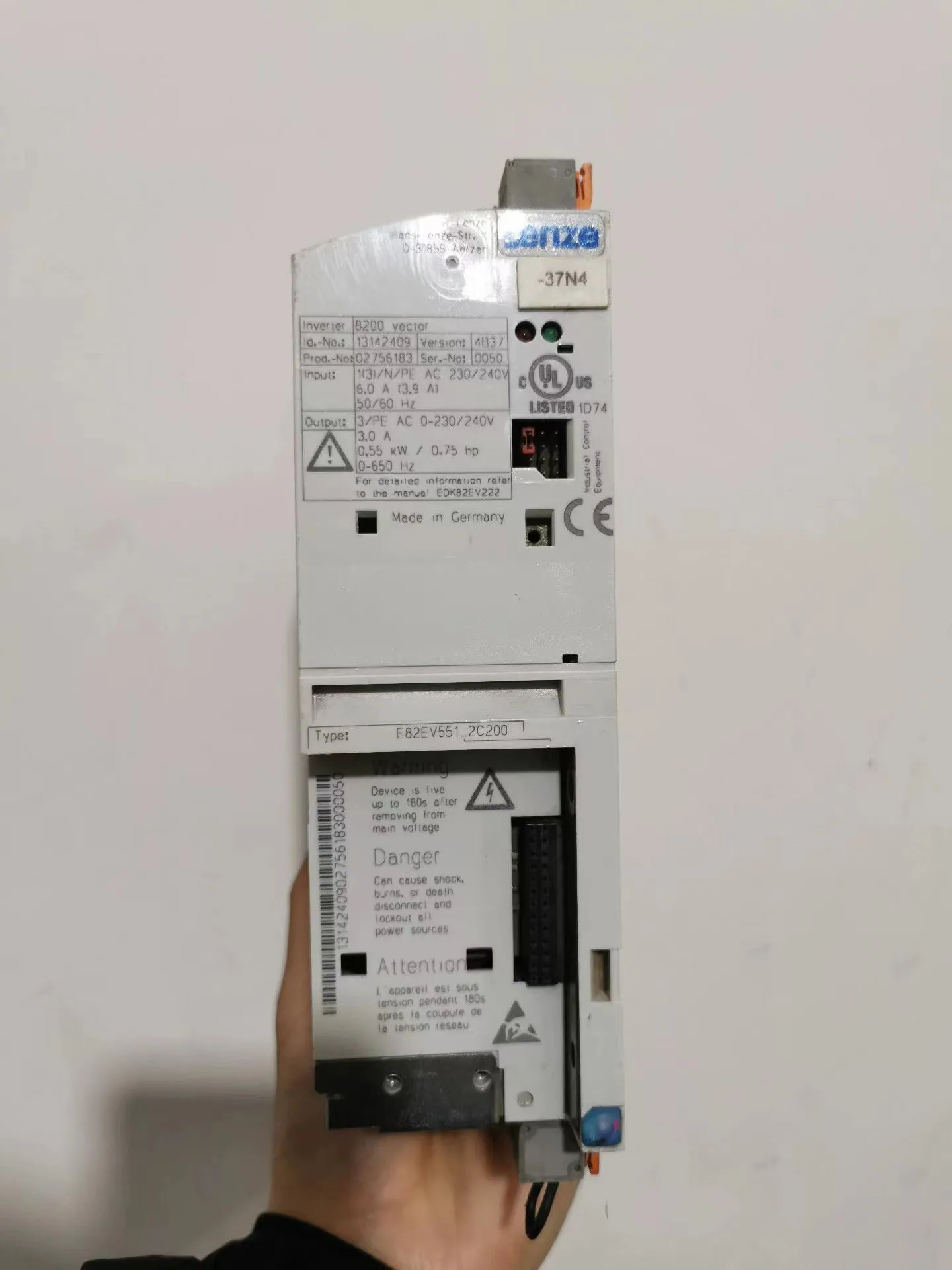 

E82EV551-2C E82EV551-2C200 8200 Vector Inverter Drive for Lenze