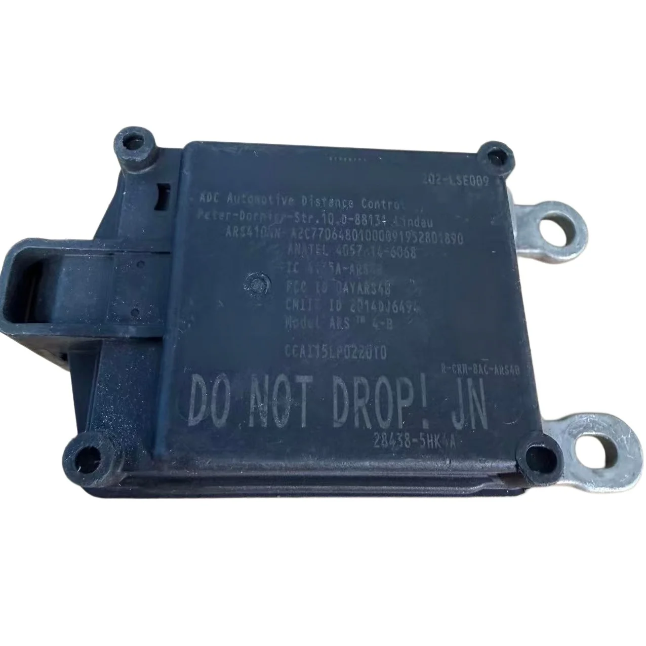 28438-5HK4A Adaptive Cruise Control Distance Sensor 284385HK4A for 17-19 Nissan ROGUE