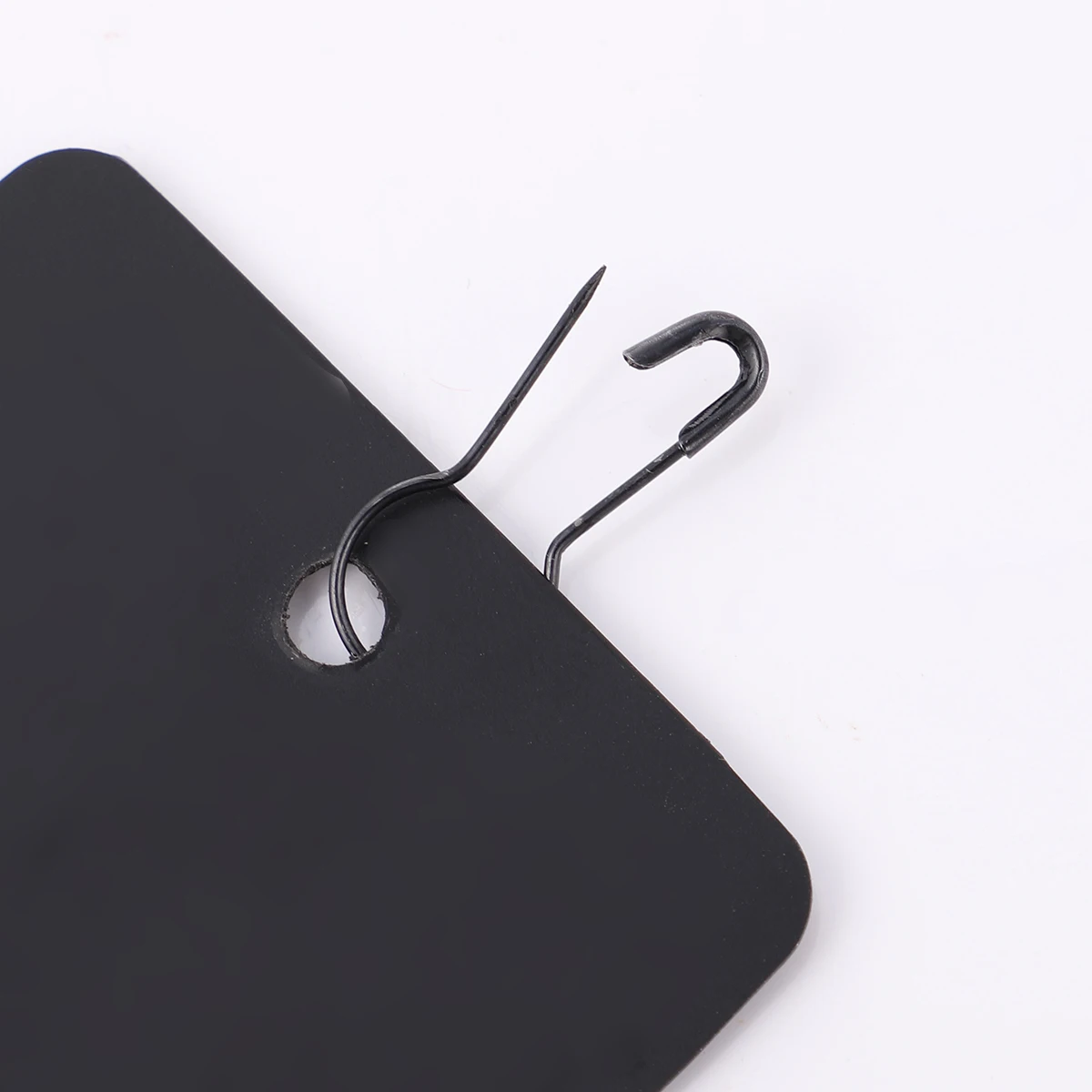

200 Pcs Black Plastic Hanging Tag PVC Tags Pins for Clothes ID Holder Fashioned Gourd