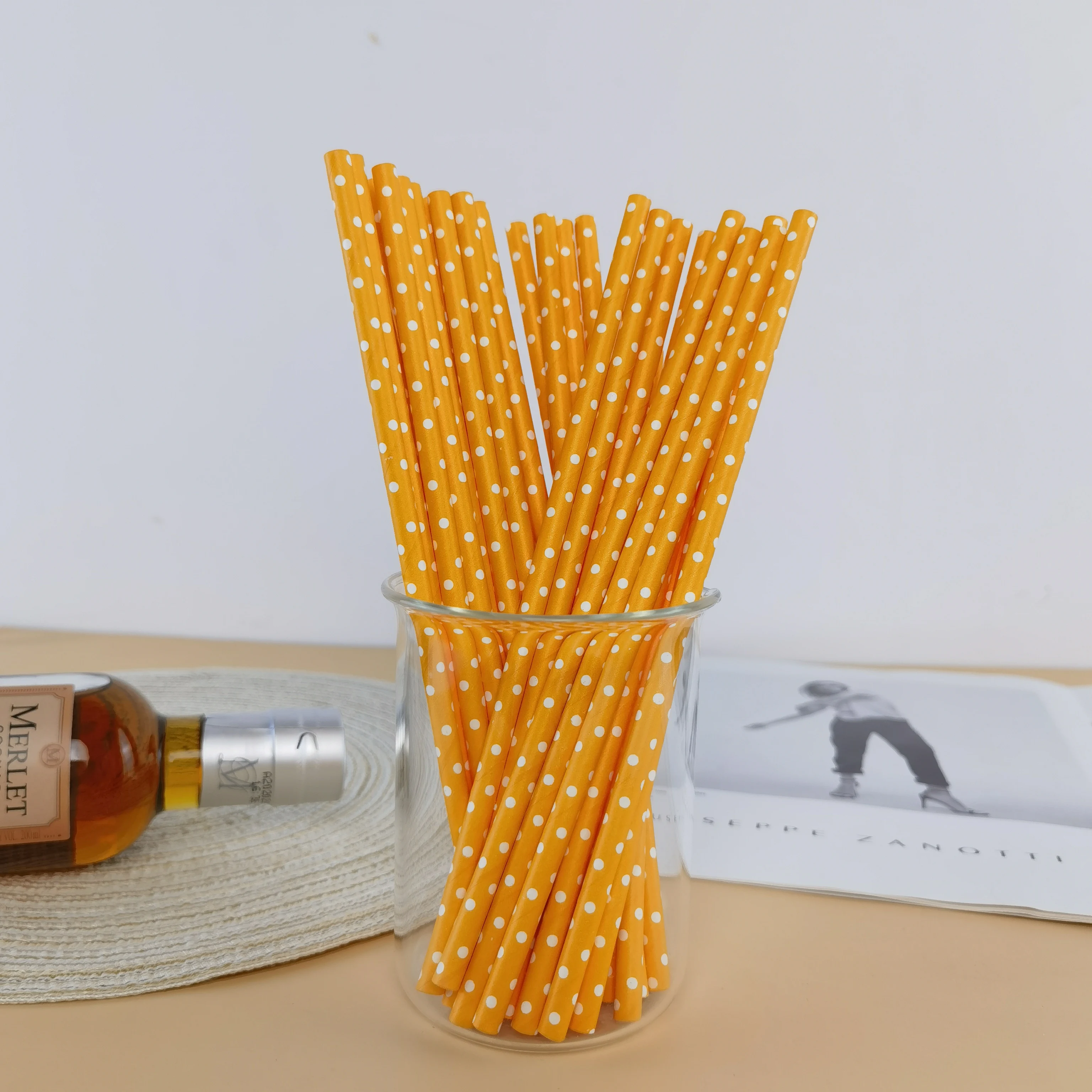 

Biodegradable Disposable Straw Eco-Friendly Straw for Drink for Canteen,Bar,Shop,Party,Hotel Size for 6*197mm 25pcs