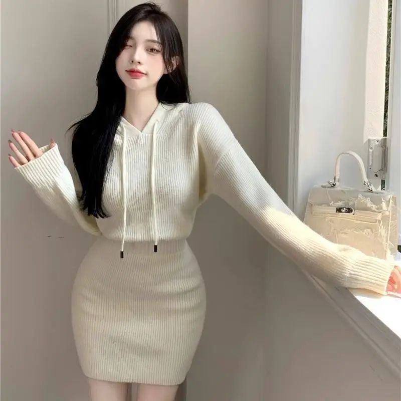 Korea White Hooded Knit Dress Women's Waist-Fitted Inner Sweater Skirt Short Coat 2024 Autumn/Winter New Arrival