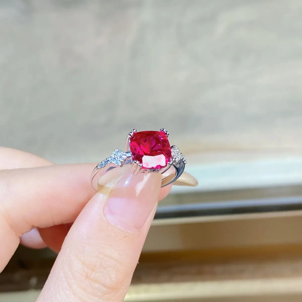 PT950 platinum pigeon-blood red ring - Woman's package red ruby red corundum full square diamond ring
