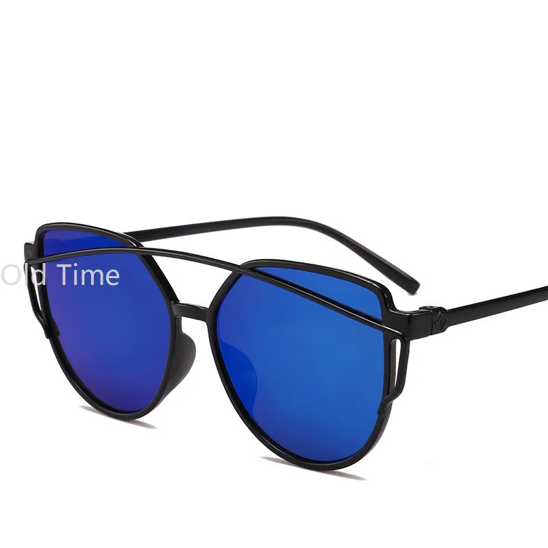 แว่นกันแดดสไตล์ตาแมวสำหรับผู้หญิงแว่นกันแดดผู้หญิงพลาสติกสุดหรูสไตล์วินเทจคลาสสิกแฟชั่นกลางแจ้งพร้อม UV400