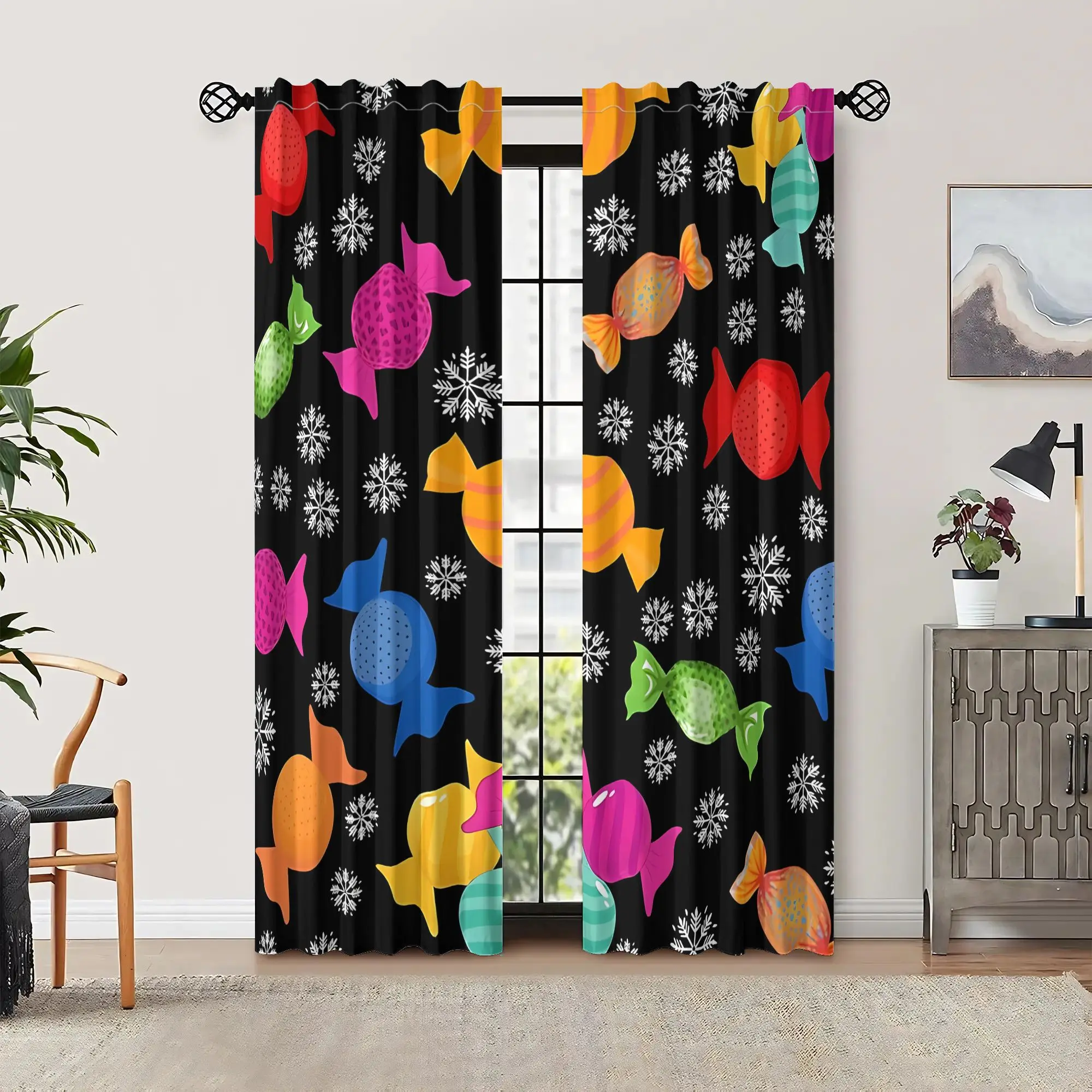Colorful candy-patterned curtains, pole-mounted installation. Suitable for living rooms, bedrooms, dining rooms and hotels.