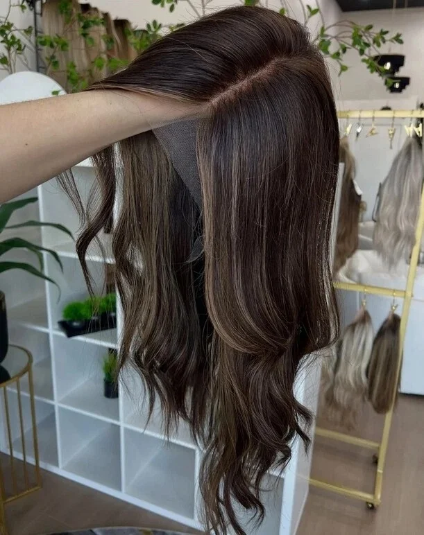 

Выделите темно-коричневые парики Fmale Natural Wave Синтетический парик с кружевным верхом для женщин Бесклеевые длинные парики с кружевным верхом для косплея