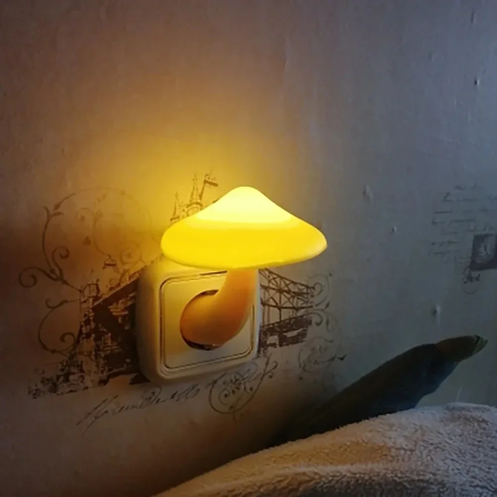 

Mushroom Wall Socket Lights Light-controlled Sensor EU US Plug Room Decor Warm Yellow LED Night Light