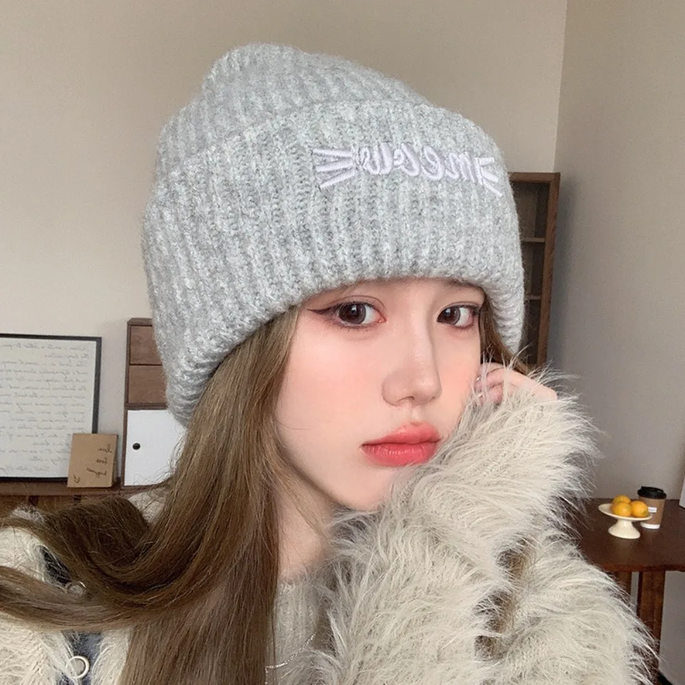 Hot Sale Elegant Knitted Hat Casual Keep Warm Bonnet Caps Windproof Thickening Pullover Hat Women Girls