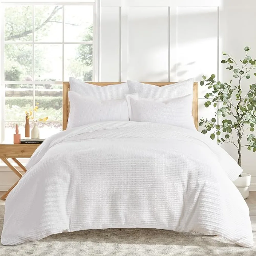 Full/Queen Comforter + Two Standard Pillow Cases - Waffle Weave - Bright White - Comforter (90 x 94in.) and Pillow Case