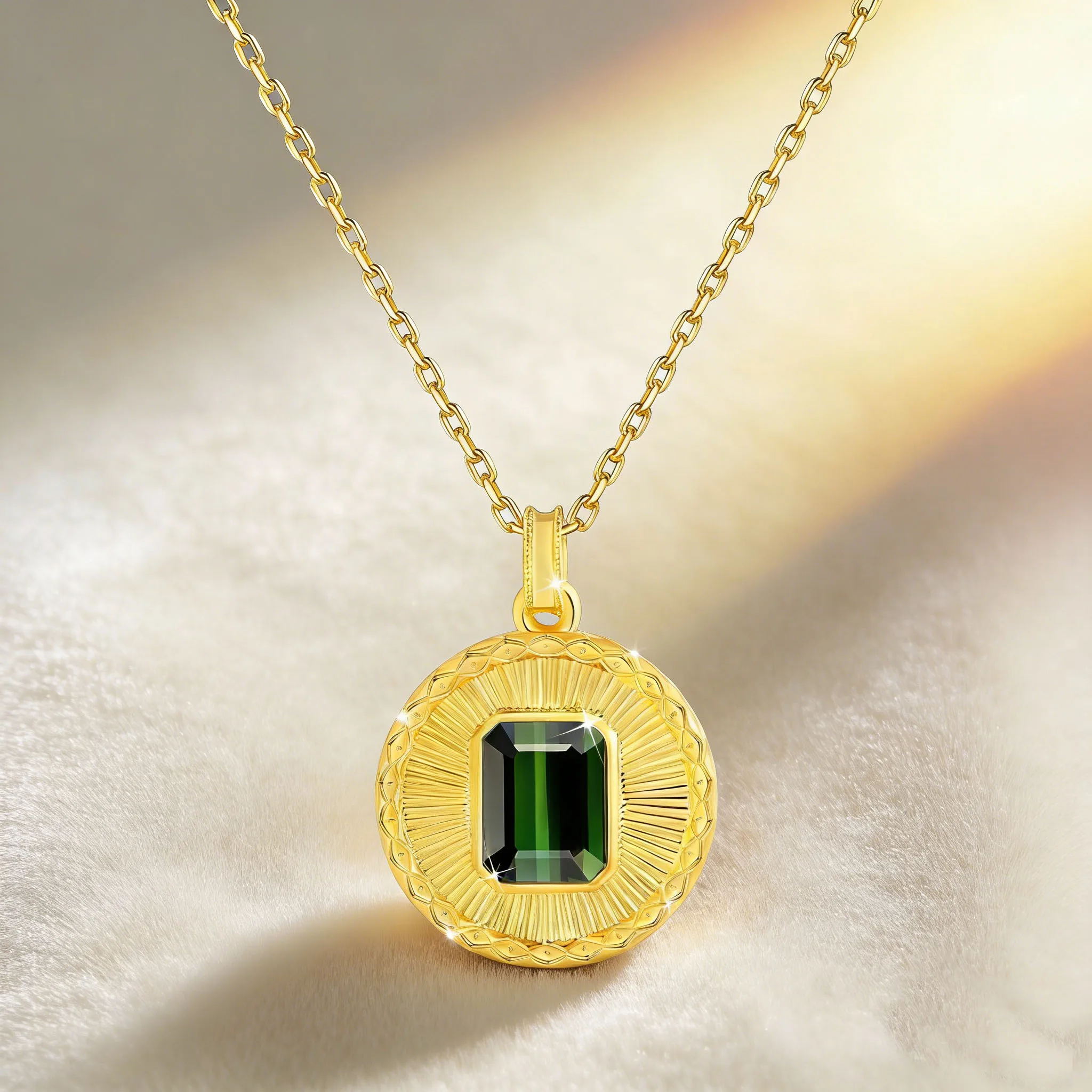 

925 Silver 18k Gold Translucent Gemstone Pendant Necklace Retro Sunshine Design and Fashionable Jewelry for Women Party Gifts