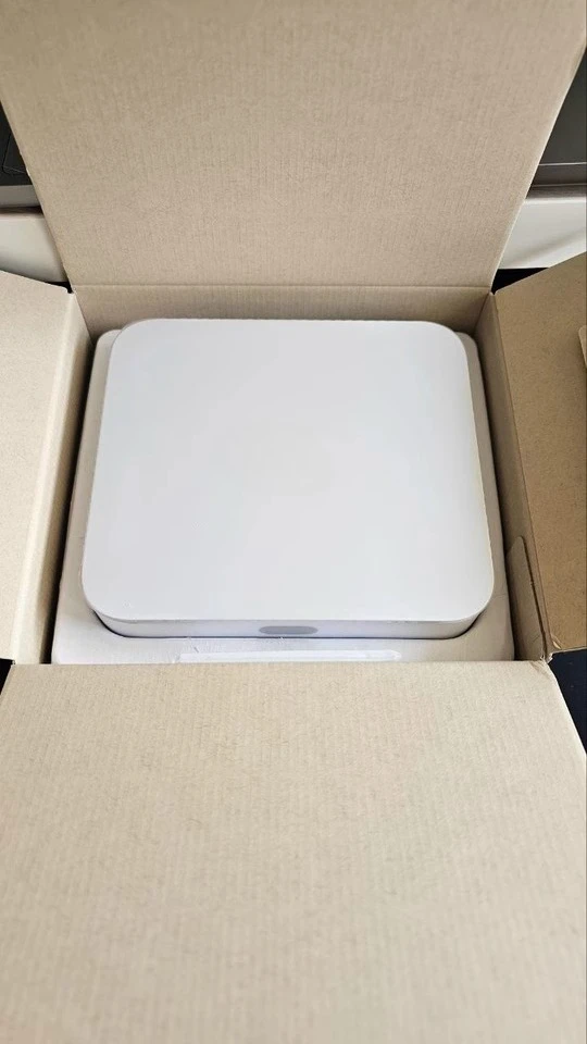 

Cloud Gateway Router UniFi UBNT, UCG Ultra/Fiber UXG Max Desktop 2.5G