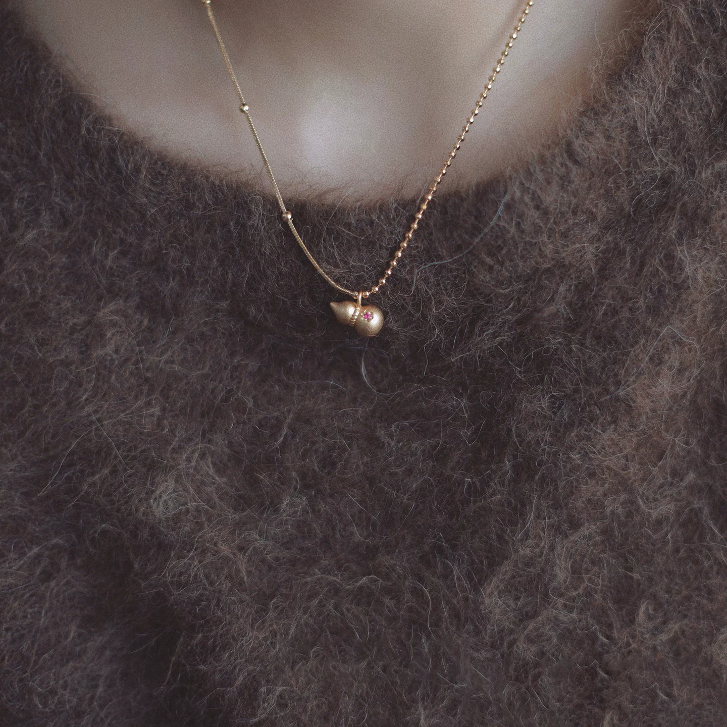 collana-raytimone-retro-in-oro-con-piccolo-ciondolo-a-zucca-opaca-catena-a-strati-per-clavicola-accessorio-di-gioielleria-alla-moda