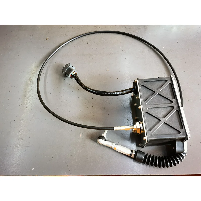 

315C E315C 247-5210 2475210 Узел ускорителя регулятора двигателя дроссельной заслонки E/G. Управление двигателем в сборе для экскаватора CAT Caterpillar