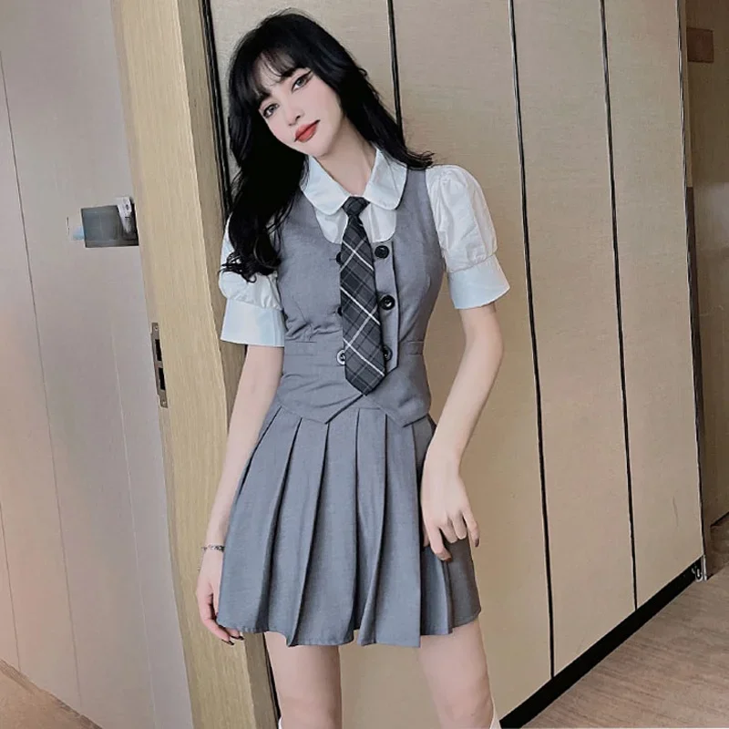 

Gege's Online Celebrity Preppy Sexy School Uniform Three-Piece Set Vest Suit + High Waist Pleated Skirt Jk Uniform Set