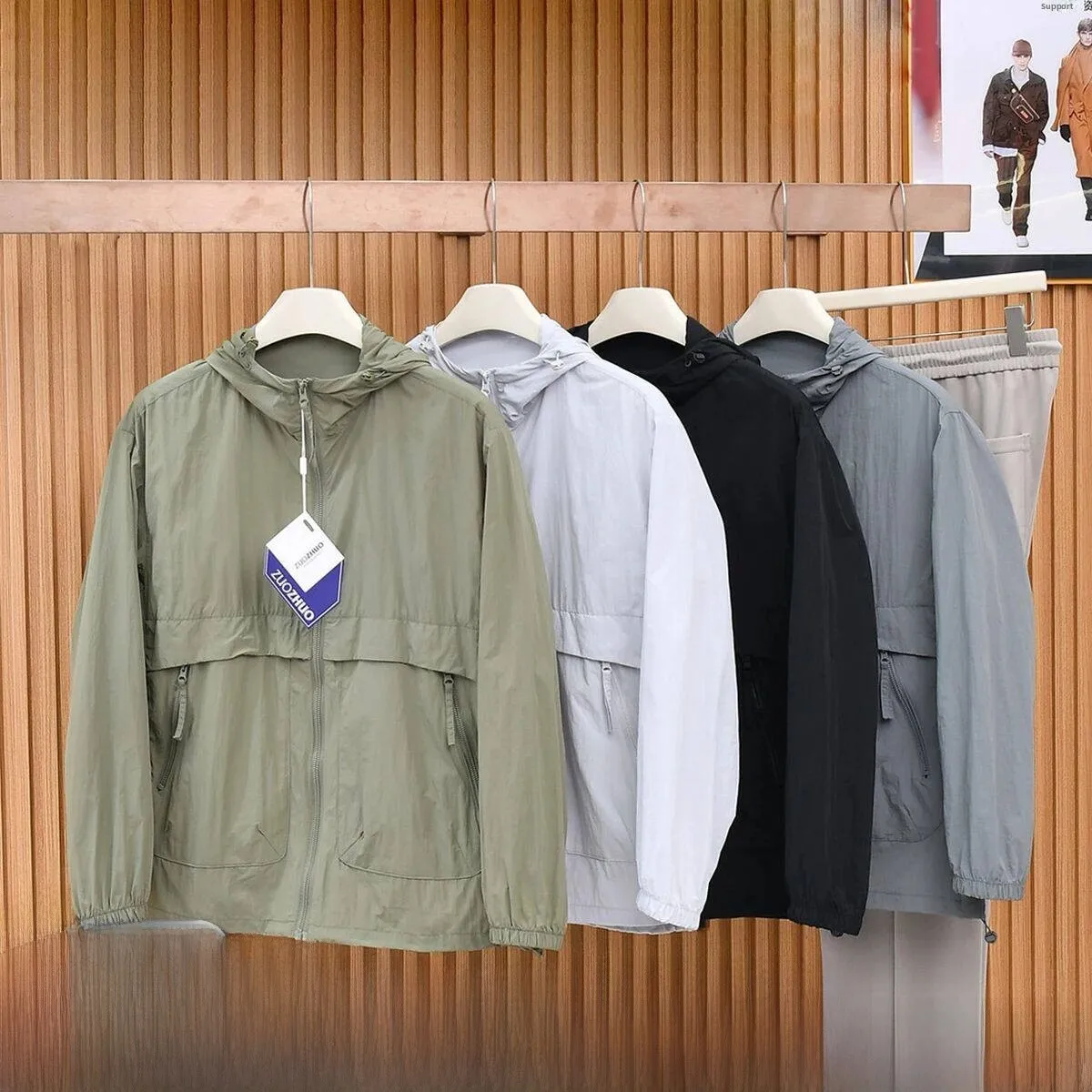

Outdoor Men's UV Protection Hat Jacket 3D Tailoring Lightweight Breathable Summer Style Nylon Fiber Standard Fit Zipper Closure