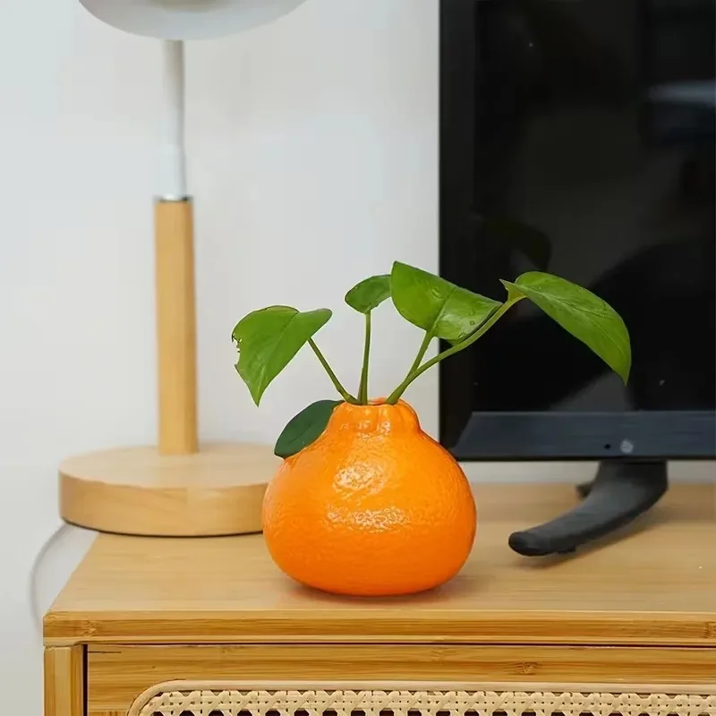 Orange Fruit Shaped Flower Vase Top Quality Plastic Desktop Art Vase for Tabletop Home Centerpieces Bunch Flower Decoration