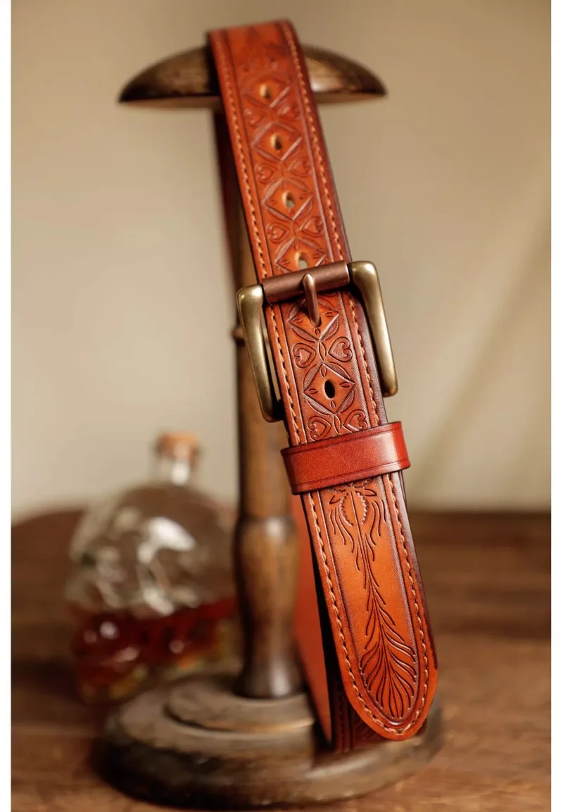 Herren-Jeansgürtel aus echtem Leder, lässig für jeden Tag, handgefertigt, 1,37 Zoll, geschnitzter amerikanischer Mode-Retro-Ledergürtel mit Geschenkbox – Detail 16