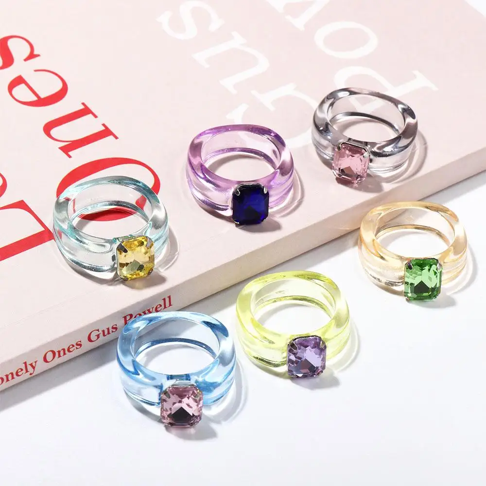 Anelli in resina per gioielli di moda con strass color gelatina per ragazze eleganti irregolari da donna trasparenti