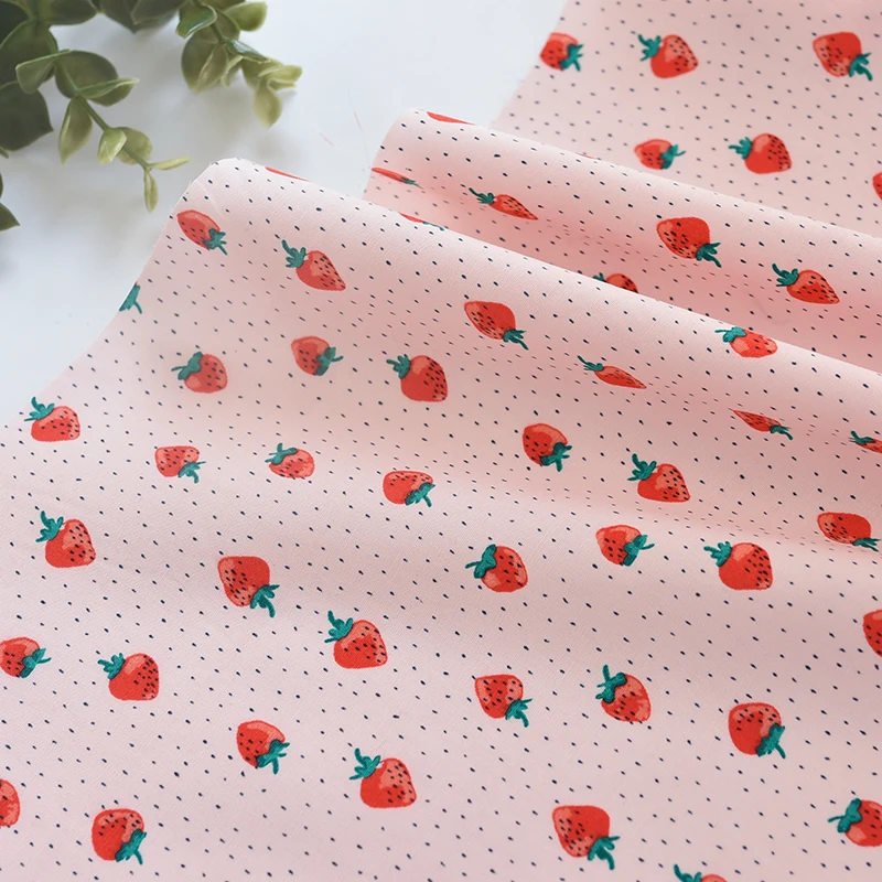 Fabric Pure Cotton Pink Dots Strawberry Printed Cotton Fabric for Clothes Skirts Children's Clothing Shirts Handmade