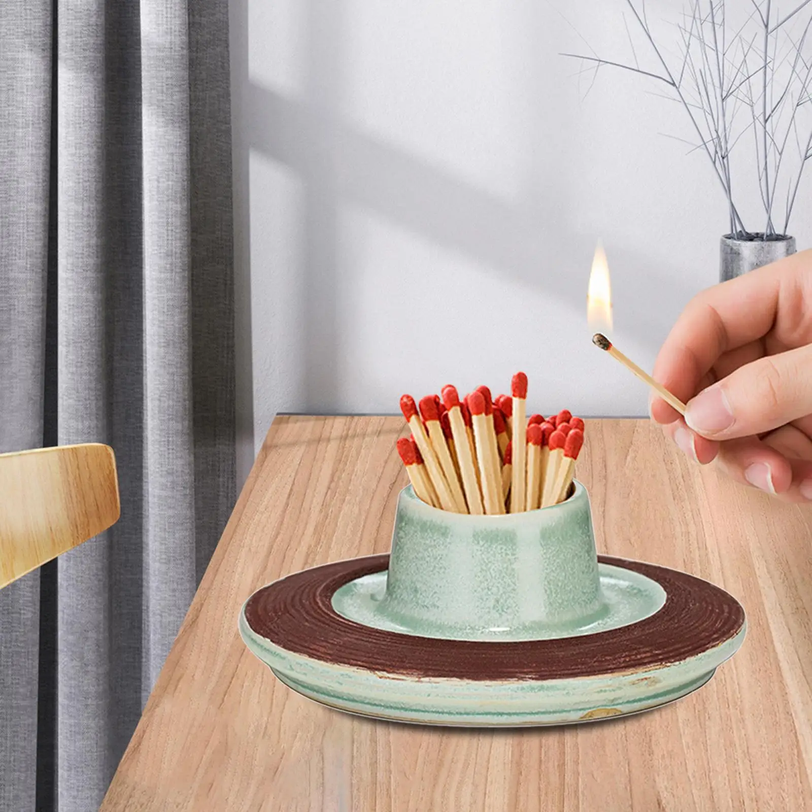 Decorative Ceramic Match Storage Jar with Striking Lid for Living Room Tabletop Bathroom Holder Bucket Organizer