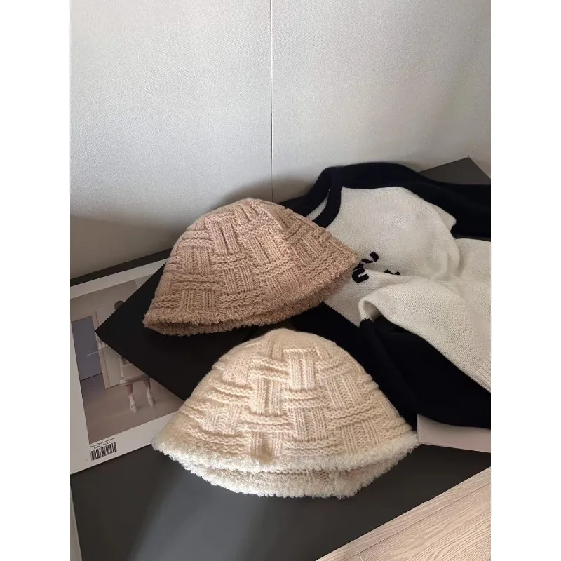 

Smooth Corduroy M Series Autumn Winter Fisherman Warm Knitted Thick Cotton Velvet Fashionable Attractive Versatile Attractive