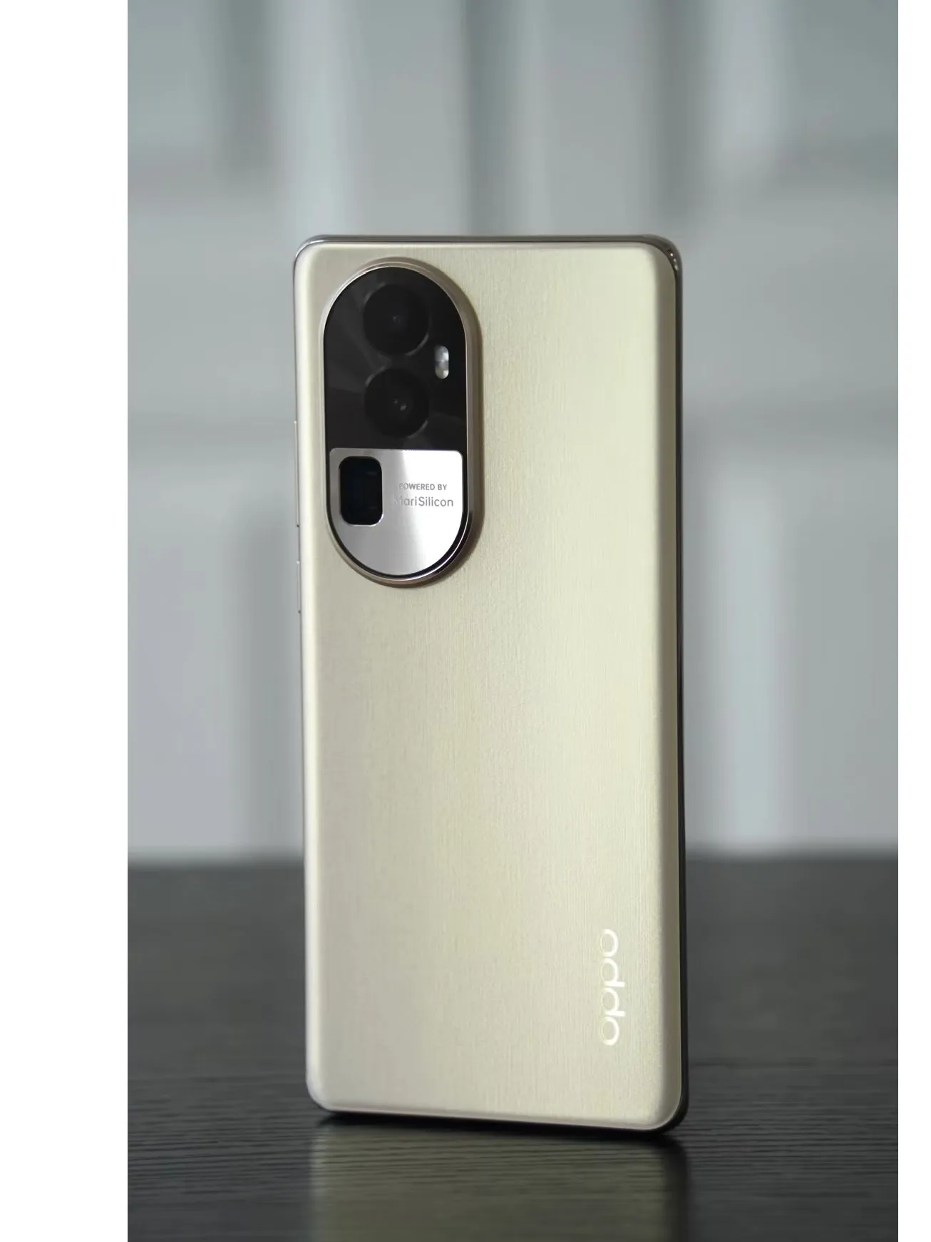 هاتف OPPO Reno10 Pro + 5G الذكي 120 هرتز معدل تحديث وحدة المعالجة المركزية Snapdragon 8 Gen1 6.74 بوصة هاتف مستعمل